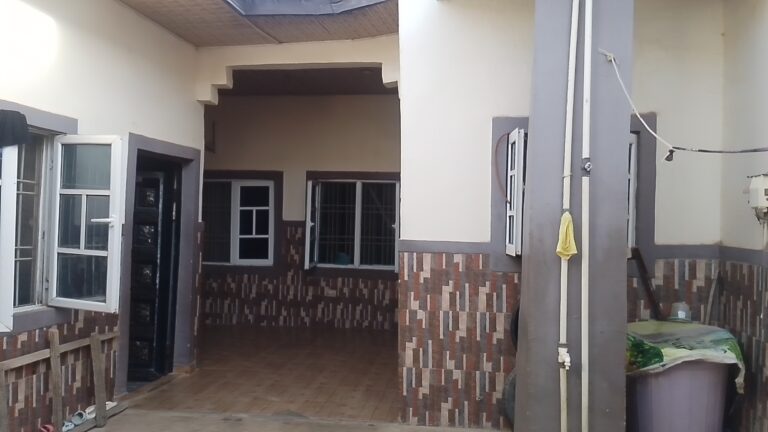 PUN17042501: (FOR SALE) 2-Bedroom House Behind NYSC Camp, Kwado, Katsina – ₦7 Million